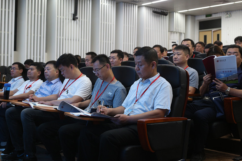 河南省荥阳市党委办公室系统综合素质提升培训班顺利结业